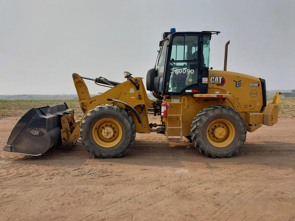 Pá Carregadeira Caterpillar 920K