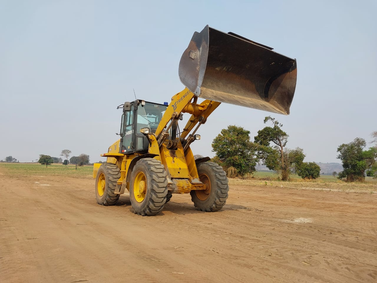 Pá Carregadeira Caterpillar 920K