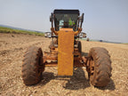 Motoniveladora Caterpillar 120
