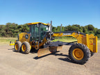 Motoniveladora John Deere 620G