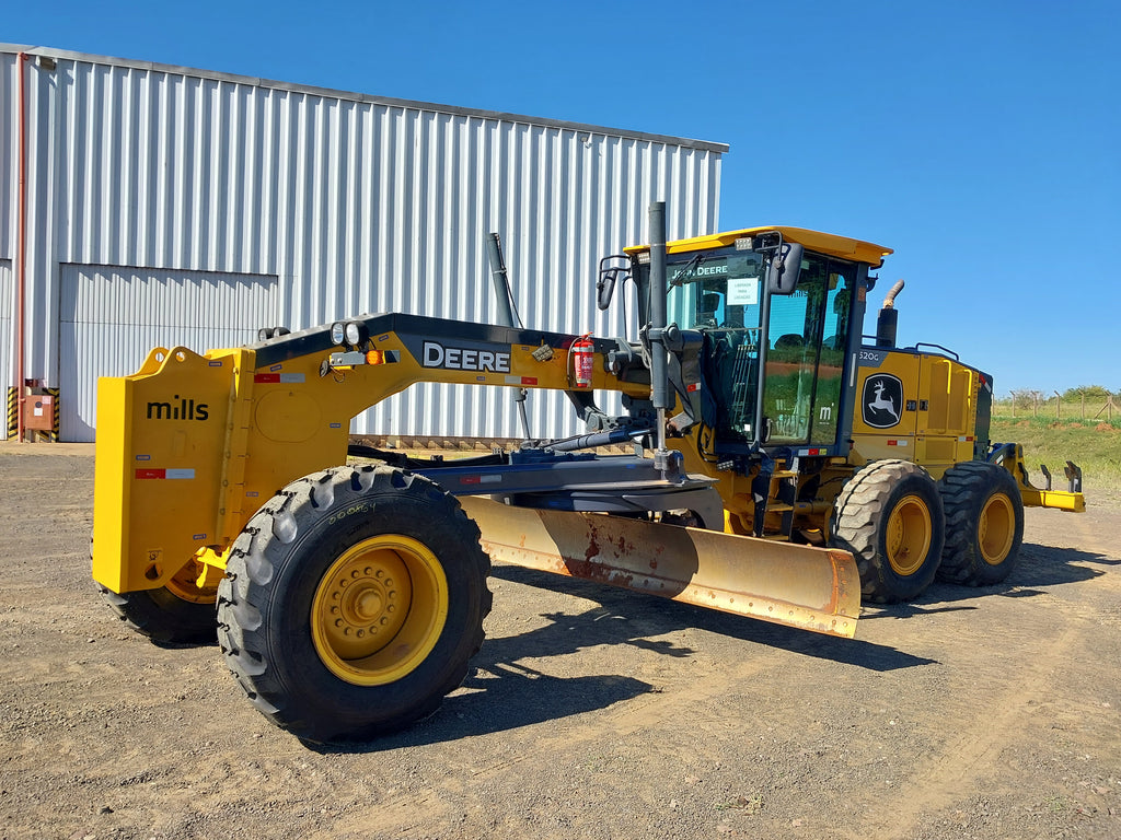 Motoniveladora John Deere 620G
