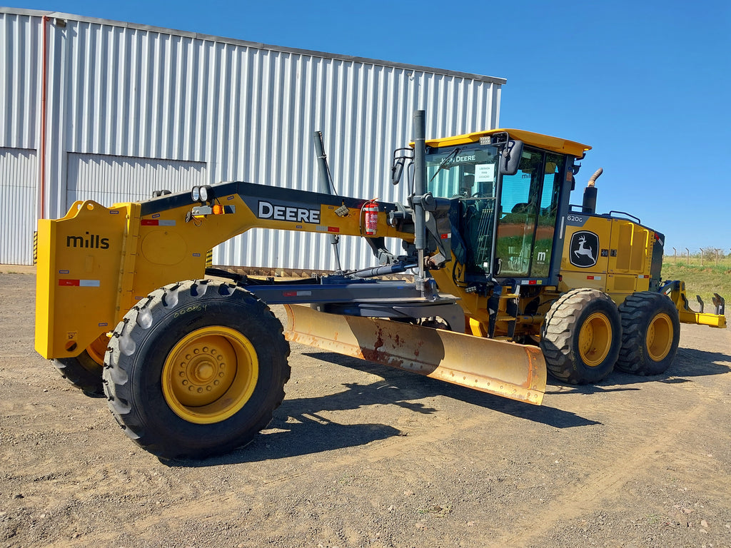 Motoniveladora John Deere 620G