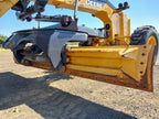 Motoniveladora John Deere 620G