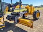 Motoniveladora John Deere 620G
