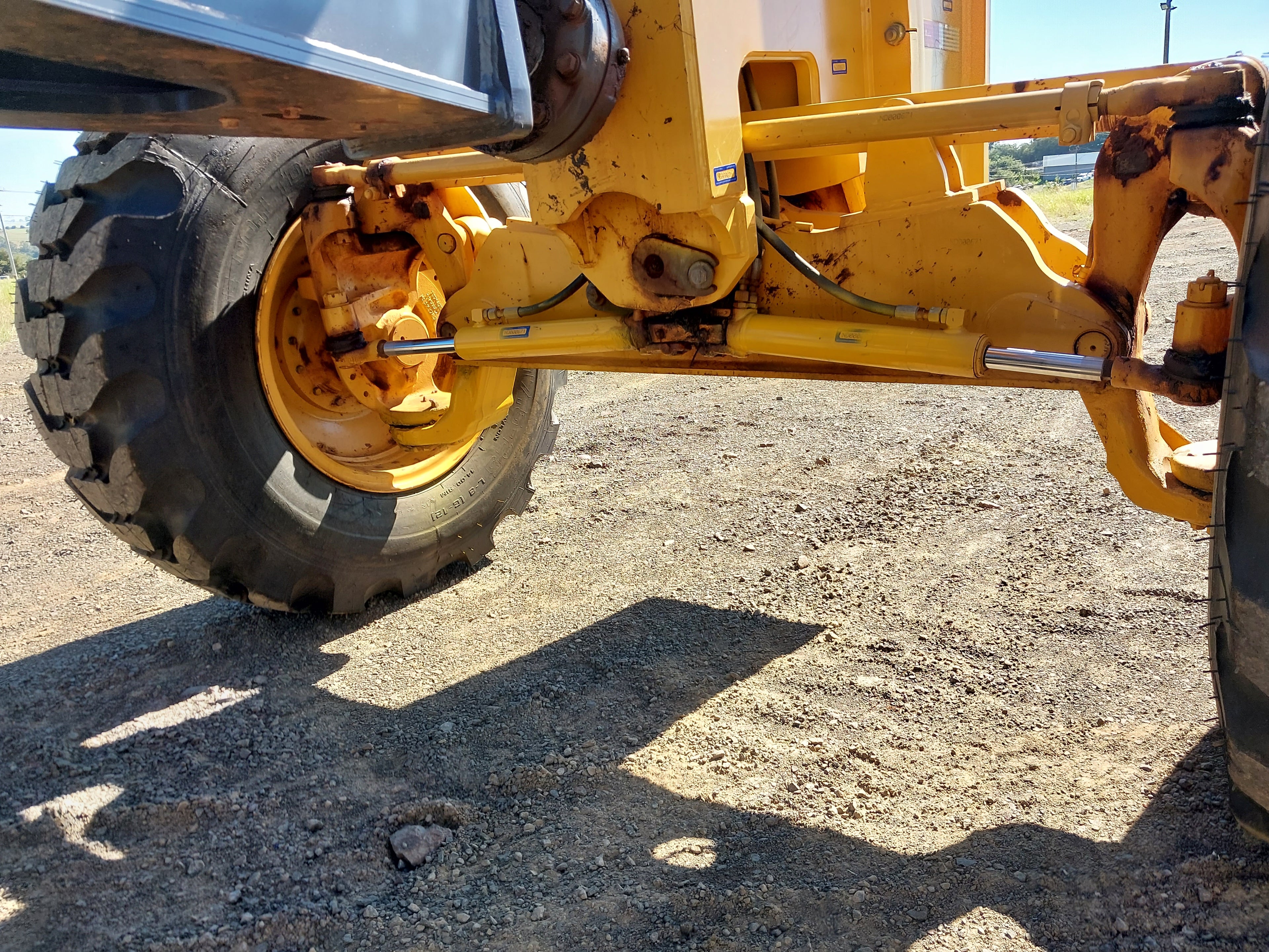 Motoniveladora John Deere 620G