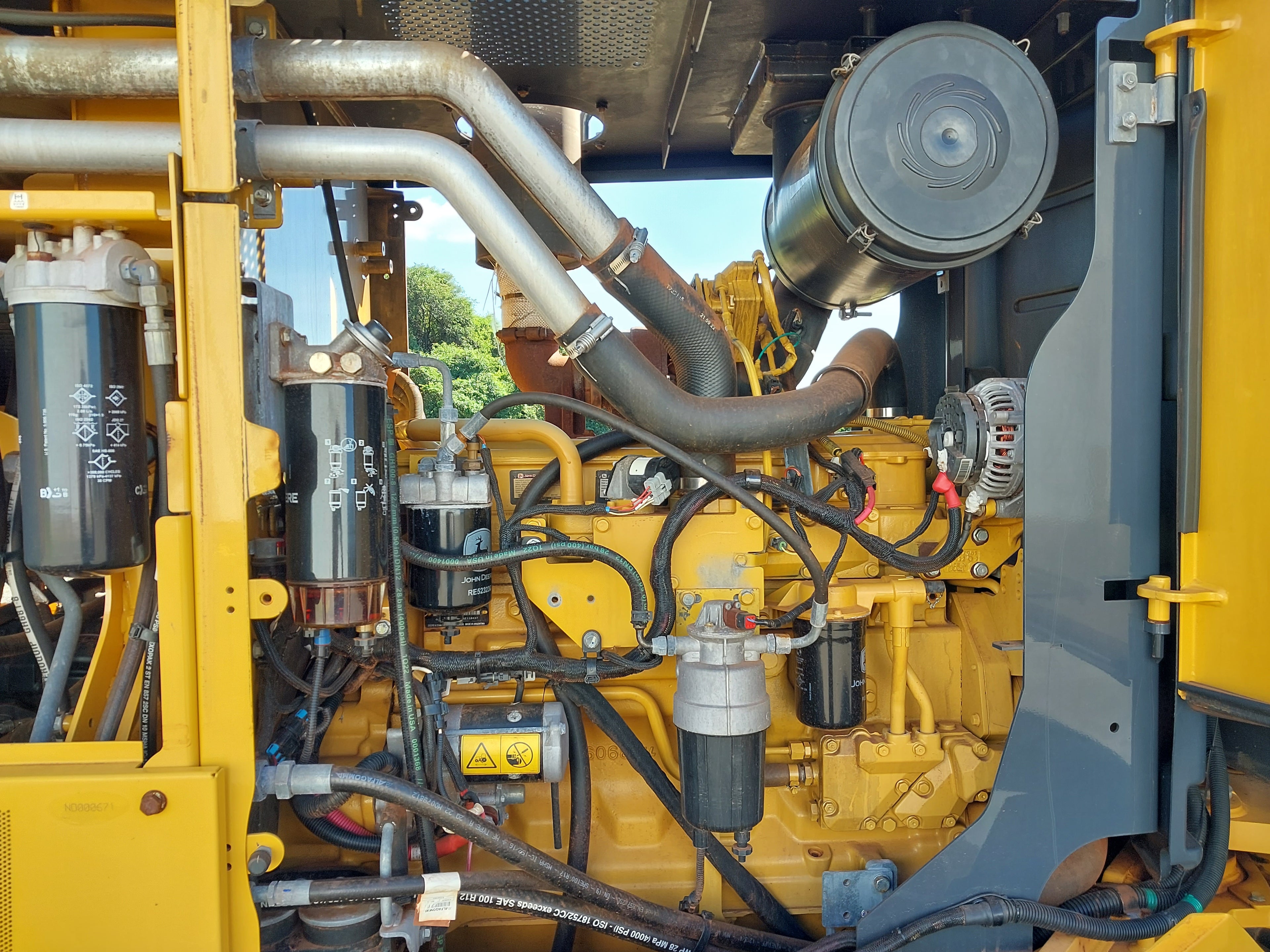Motoniveladora John Deere 620G