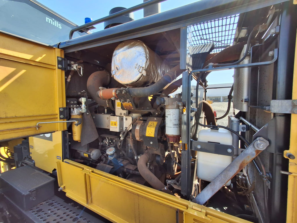 Motoniveladora Komatsu GD655-5