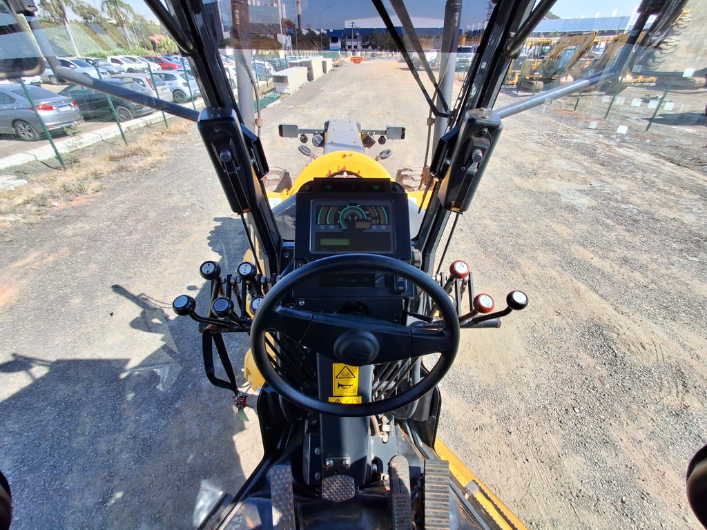 Motoniveladora Komatsu GD655-5