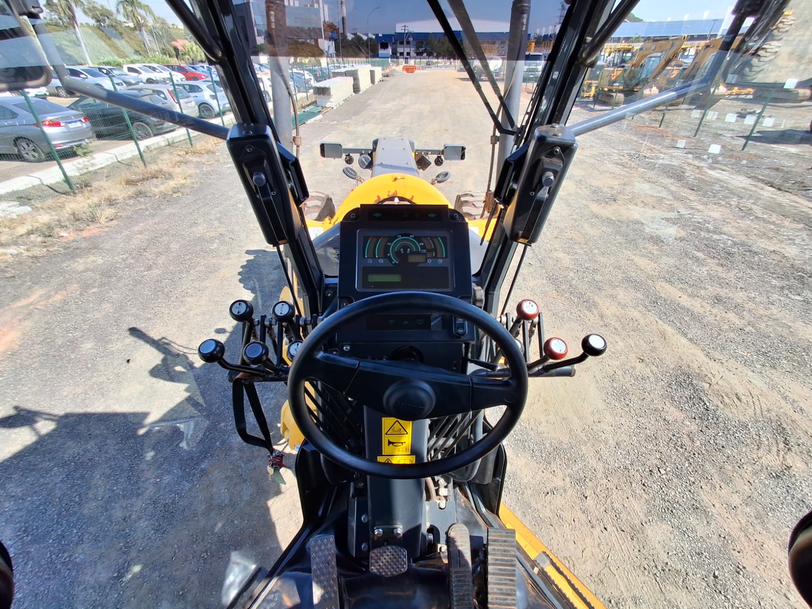 Motoniveladora Komatsu GD655-5