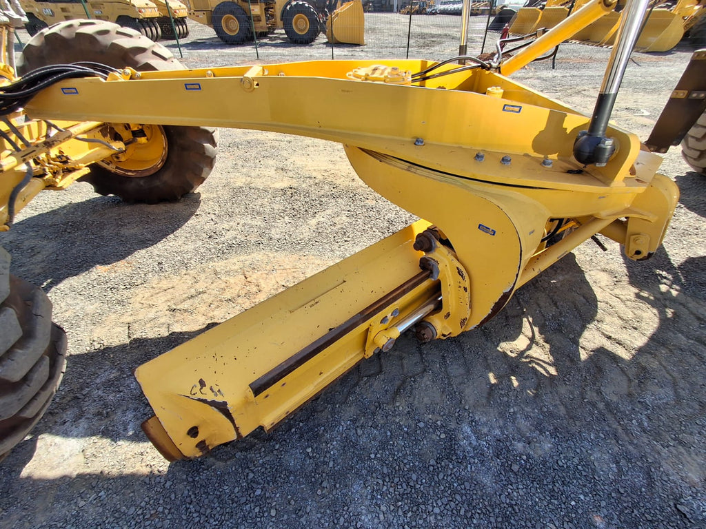 Motoniveladora Komatsu GD655-5