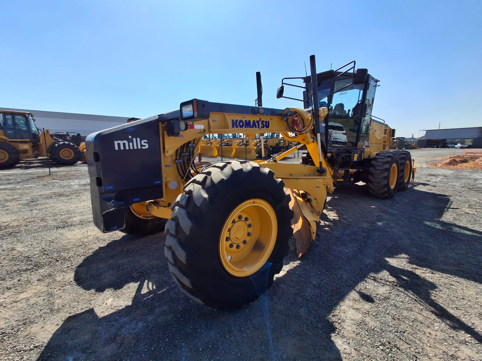 Motoniveladora Komatsu GD655-5