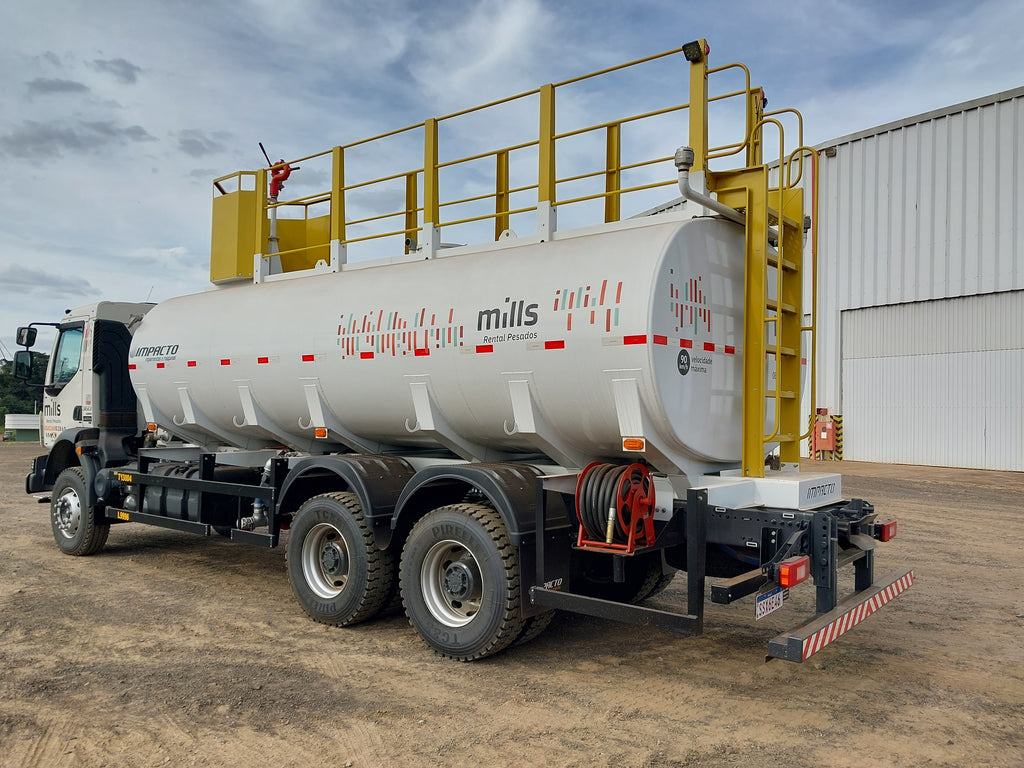 Caminhão Volvo VMX 360 Max 6x4 2p