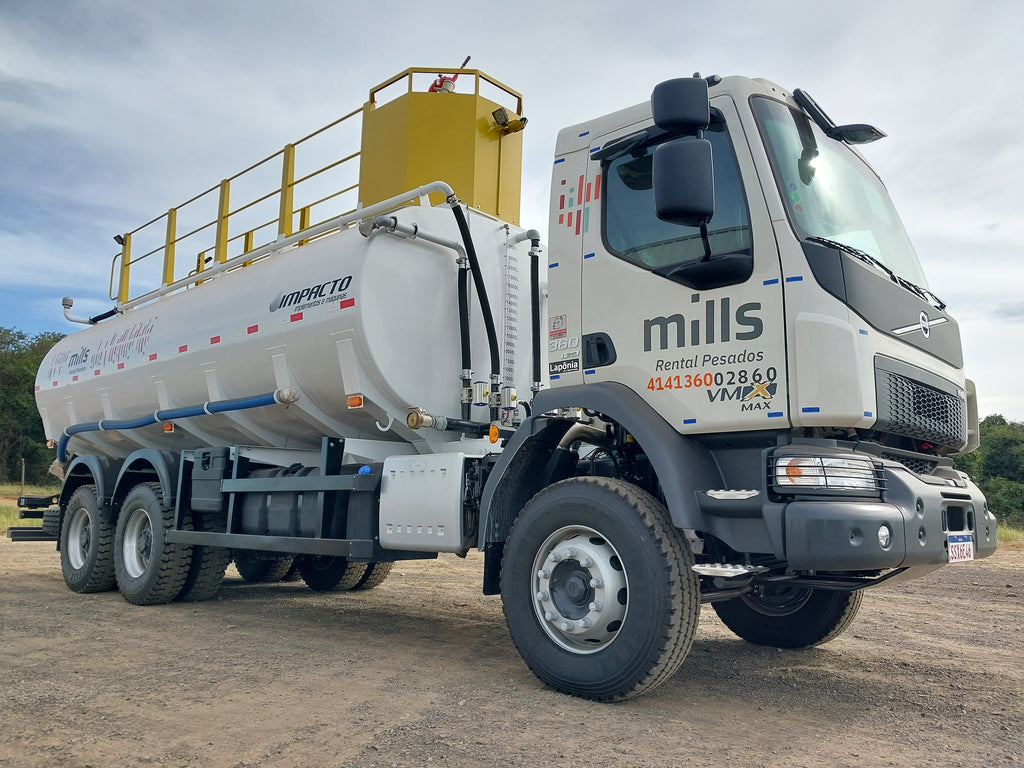 Caminhão Volvo VMX 360 Max 6x4 2p