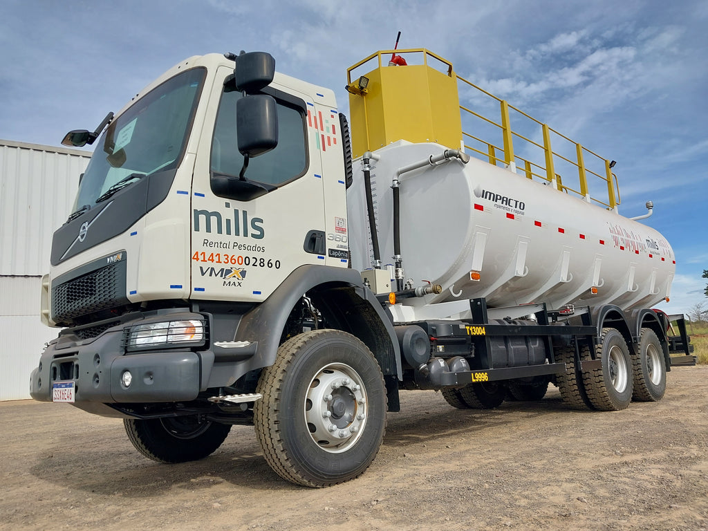Caminhão Volvo VMX 360 Max 6x4 2p