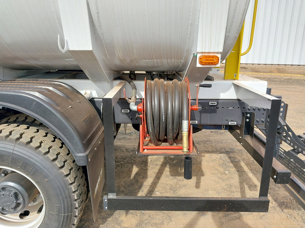Caminhão Volvo VMX 360 Max 6x4 2p
