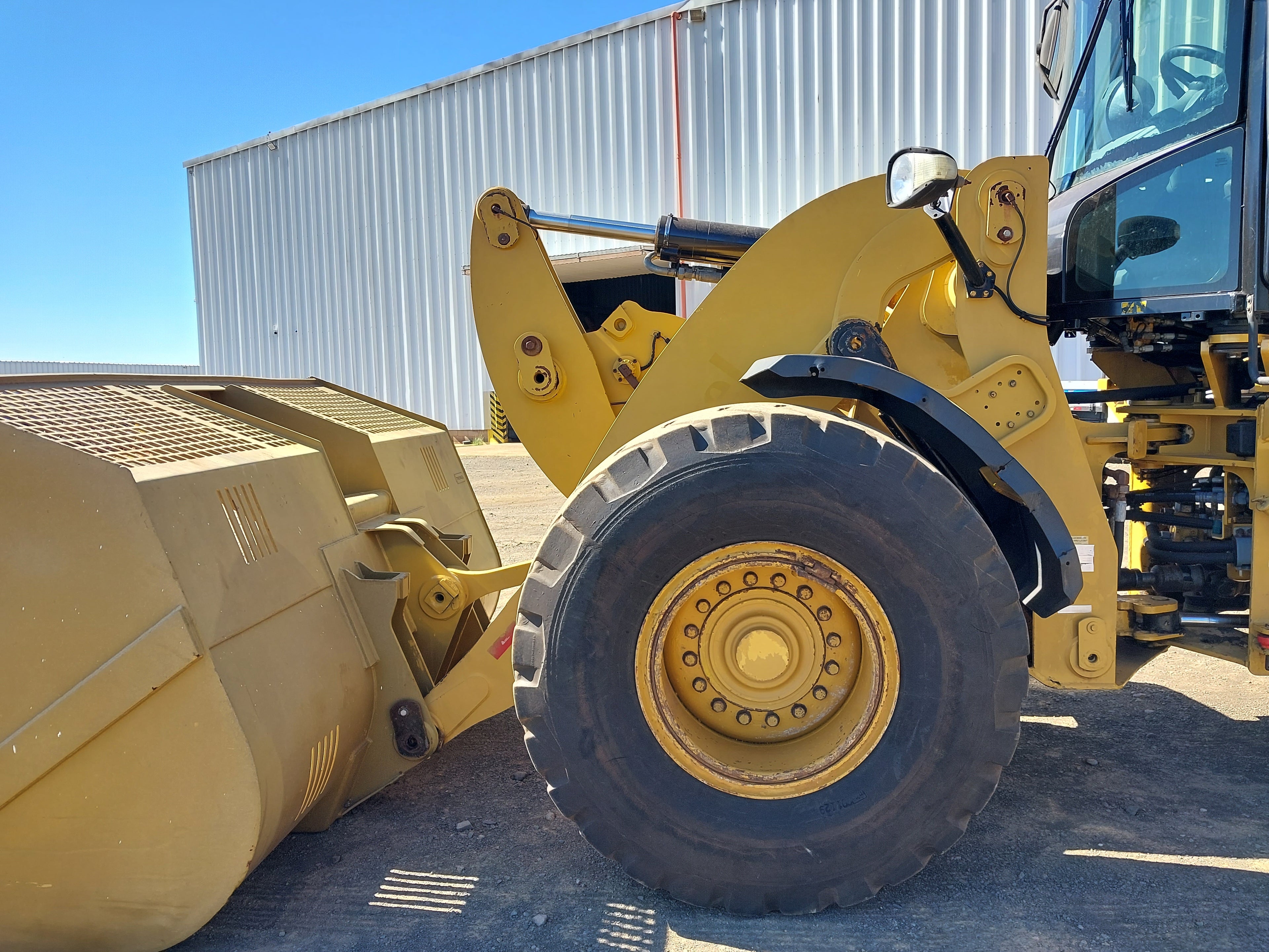 Pá Carregadeira Caterpillar 938K