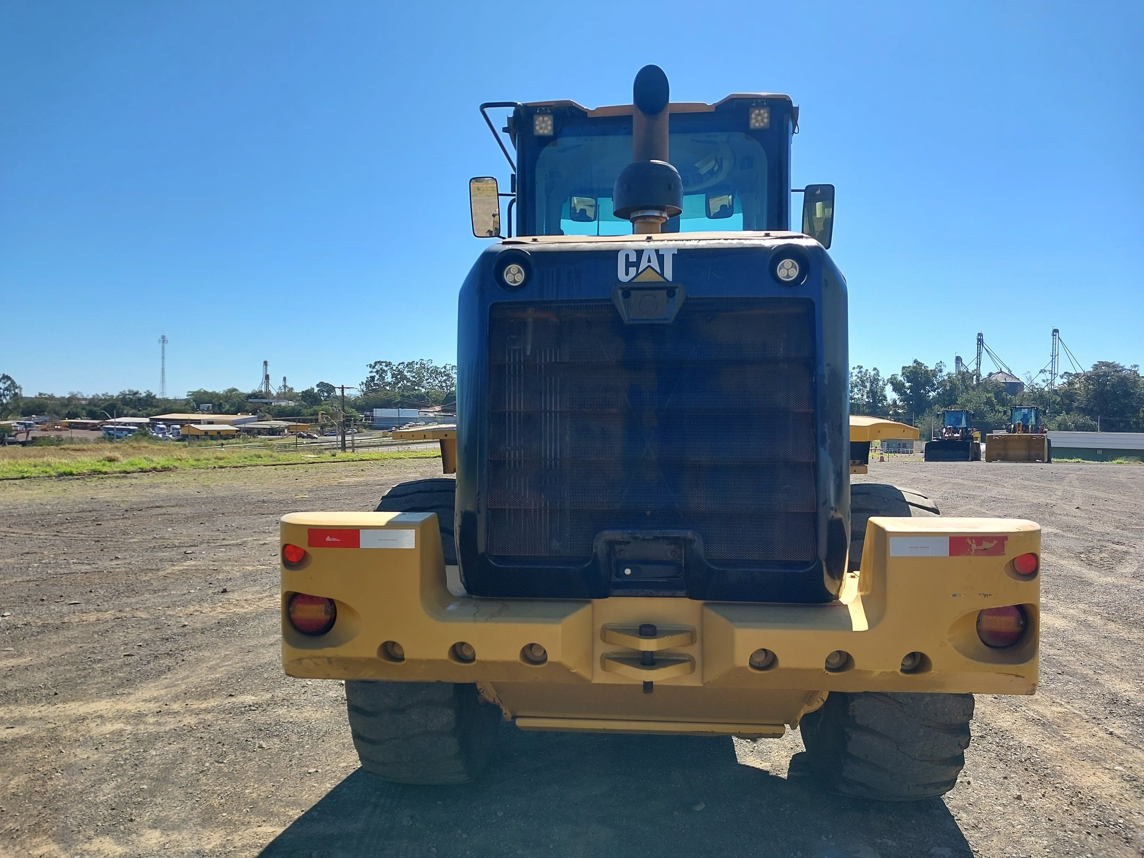 Pá Carregadeira Caterpillar 938K