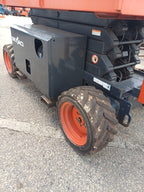 Plataforma Tesoura Diesel SJ 6832 RT